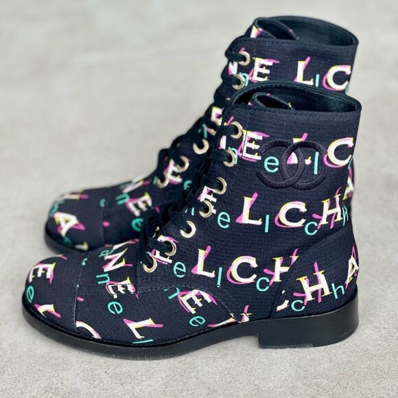 Chanel 2019 Interlocking CC Logo Multi Colored Combat Boots Size 37.5 - Picture 12 of 13